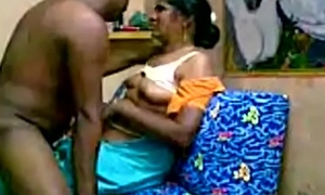 HOT INDIAN Legal age teenager SHAVED PUSSY